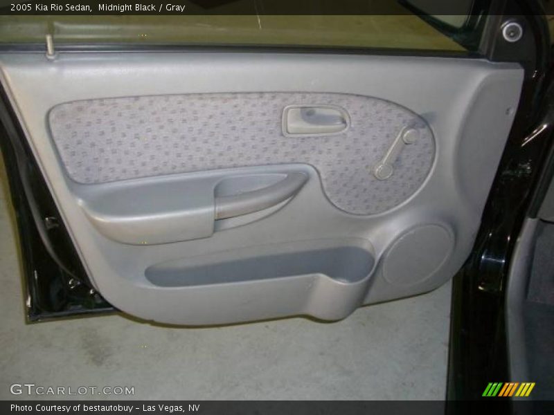 Midnight Black / Gray 2005 Kia Rio Sedan