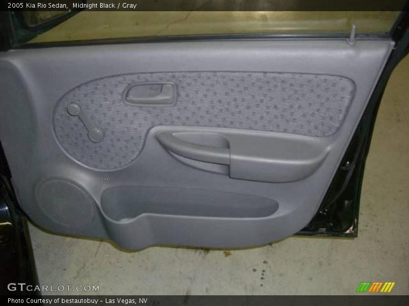 Midnight Black / Gray 2005 Kia Rio Sedan