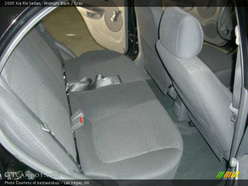 Midnight Black / Gray 2005 Kia Rio Sedan