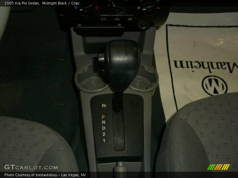 Midnight Black / Gray 2005 Kia Rio Sedan