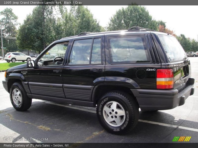 Black / Gray 1995 Jeep Grand Cherokee Laredo 4x4