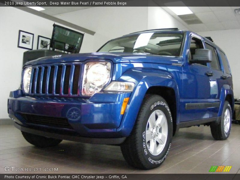 Deep Water Blue Pearl / Pastel Pebble Beige 2010 Jeep Liberty Sport