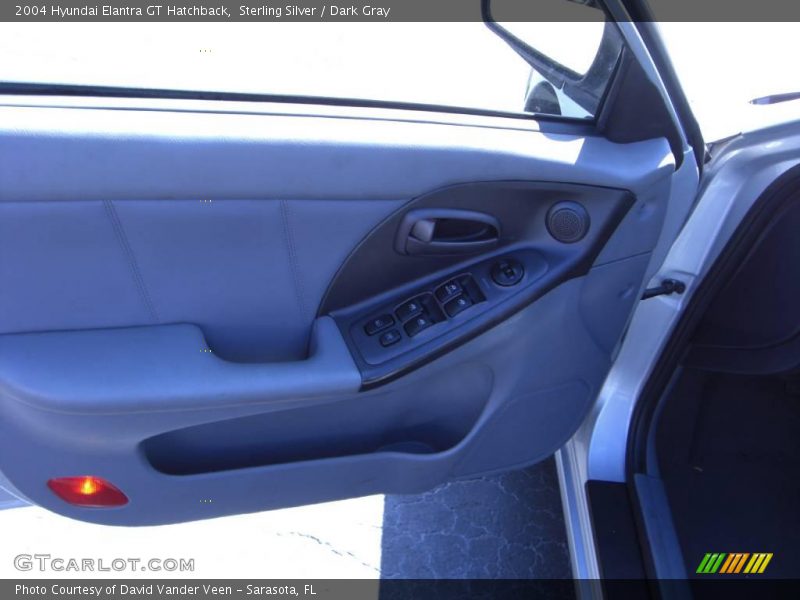 Sterling Silver / Dark Gray 2004 Hyundai Elantra GT Hatchback