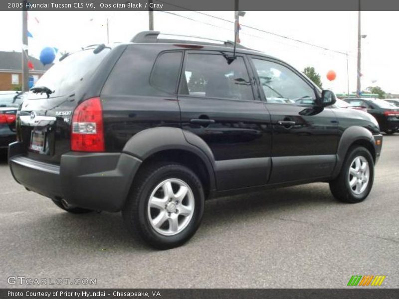 Obsidian Black / Gray 2005 Hyundai Tucson GLS V6