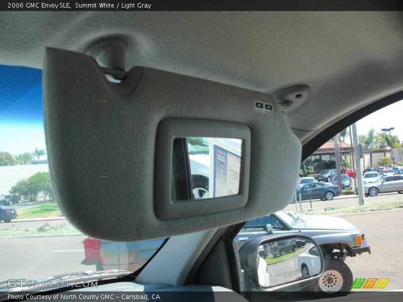 Summit White / Light Gray 2006 GMC Envoy SLE