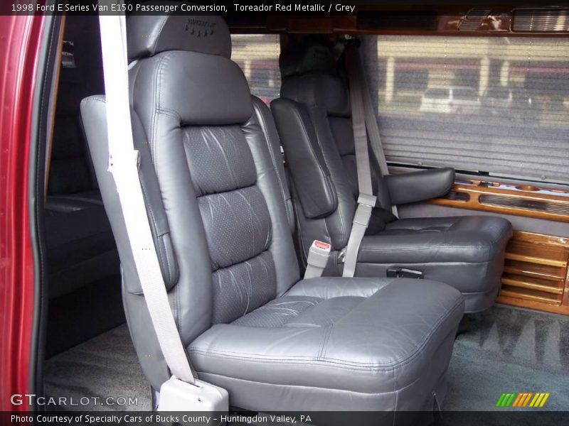 Toreador Red Metallic / Grey 1998 Ford E Series Van E150 Passenger Conversion