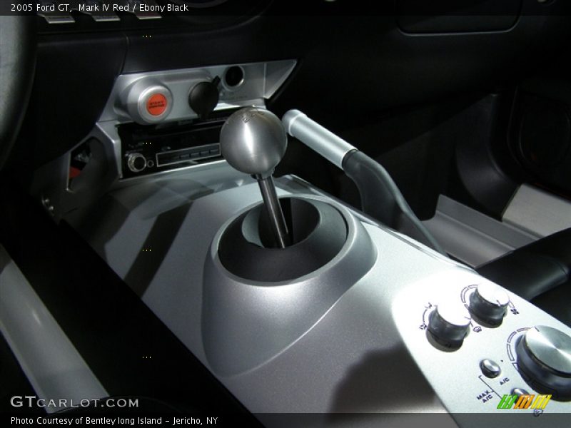 Mark IV Red / Ebony Black 2005 Ford GT