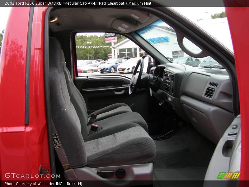 Red Clearcoat / Medium Flint 2002 Ford F250 Super Duty XLT Regular Cab 4x4