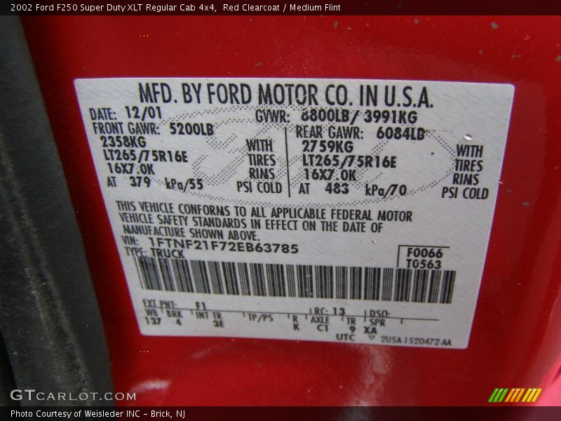 Red Clearcoat / Medium Flint 2002 Ford F250 Super Duty XLT Regular Cab 4x4