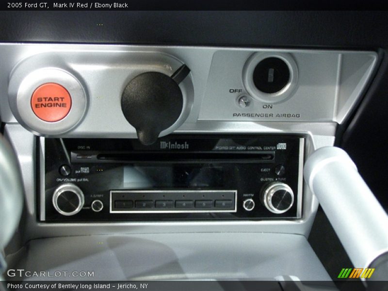 Mark IV Red / Ebony Black 2005 Ford GT