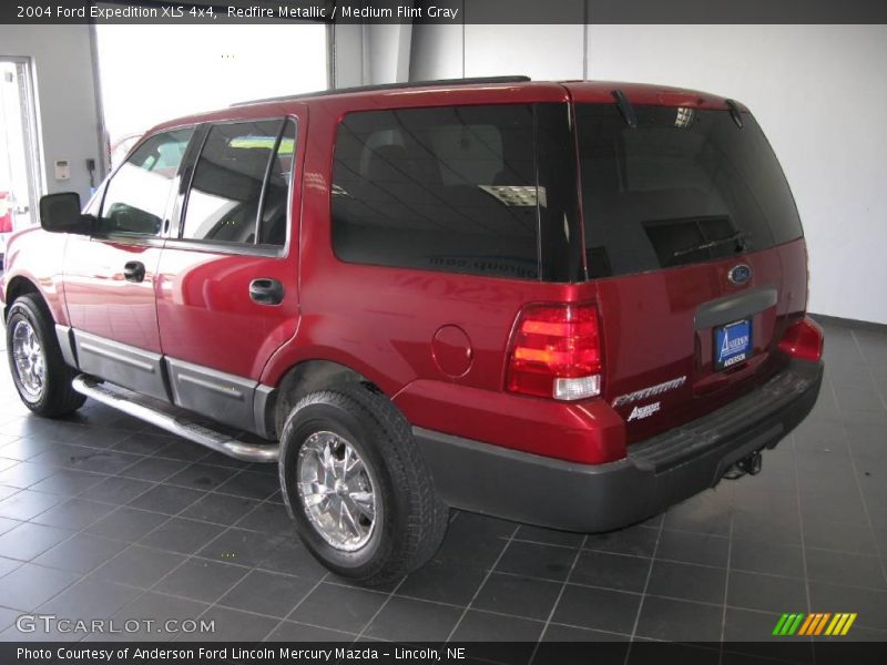 Redfire Metallic / Medium Flint Gray 2004 Ford Expedition XLS 4x4