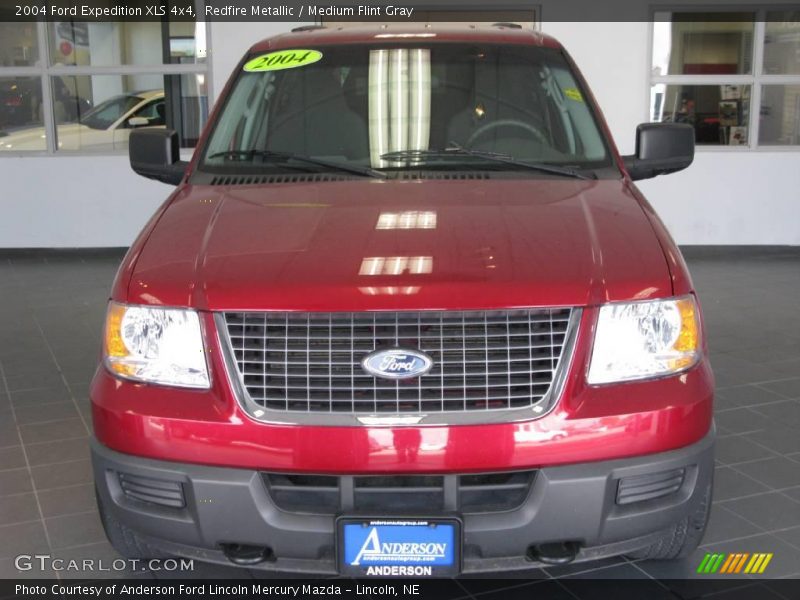 Redfire Metallic / Medium Flint Gray 2004 Ford Expedition XLS 4x4