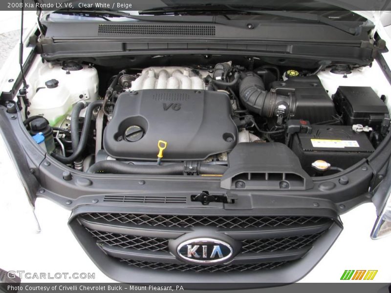 Clear White / Beige 2008 Kia Rondo LX V6