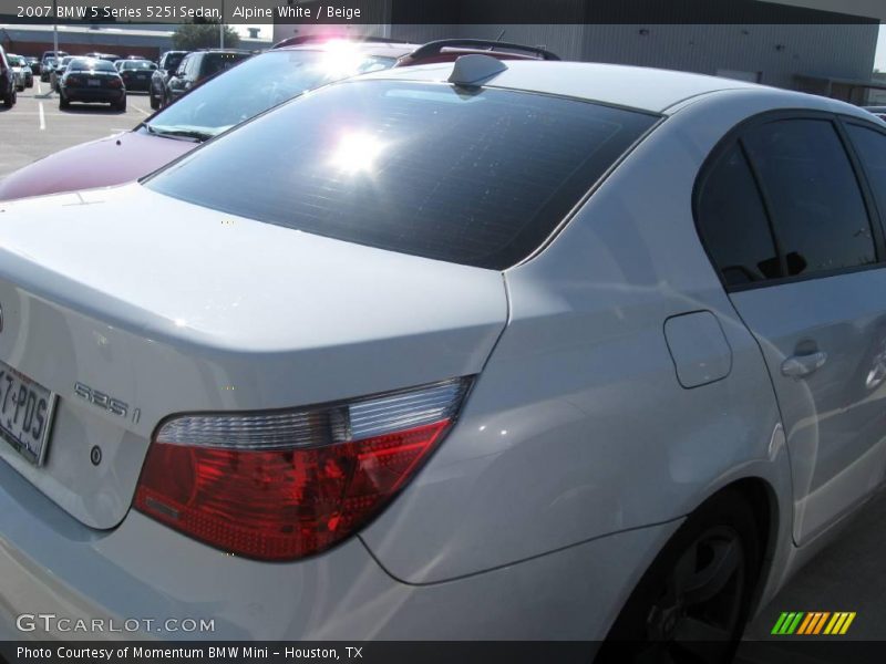 Alpine White / Beige 2007 BMW 5 Series 525i Sedan