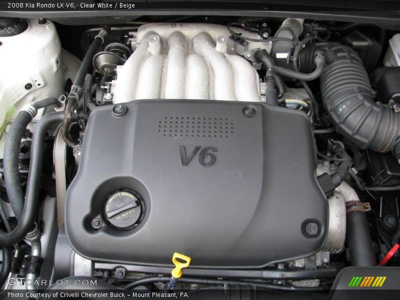 Clear White / Beige 2008 Kia Rondo LX V6