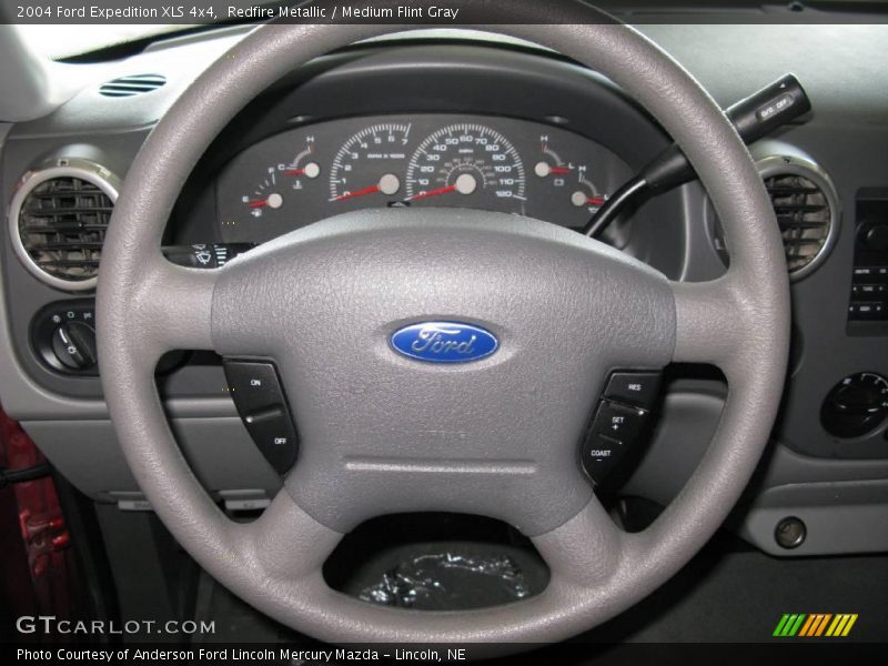 Redfire Metallic / Medium Flint Gray 2004 Ford Expedition XLS 4x4