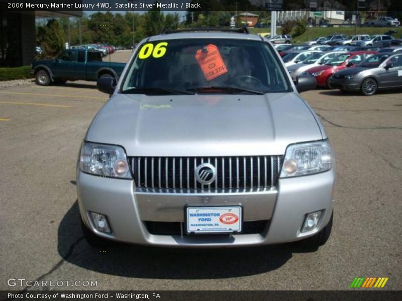 Satellite Silver Metallic / Black 2006 Mercury Mariner Luxury 4WD