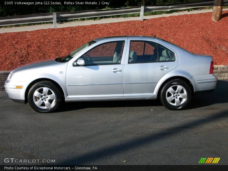 Reflex Silver Metallic / Grey 2005 Volkswagen Jetta GLS Sedan