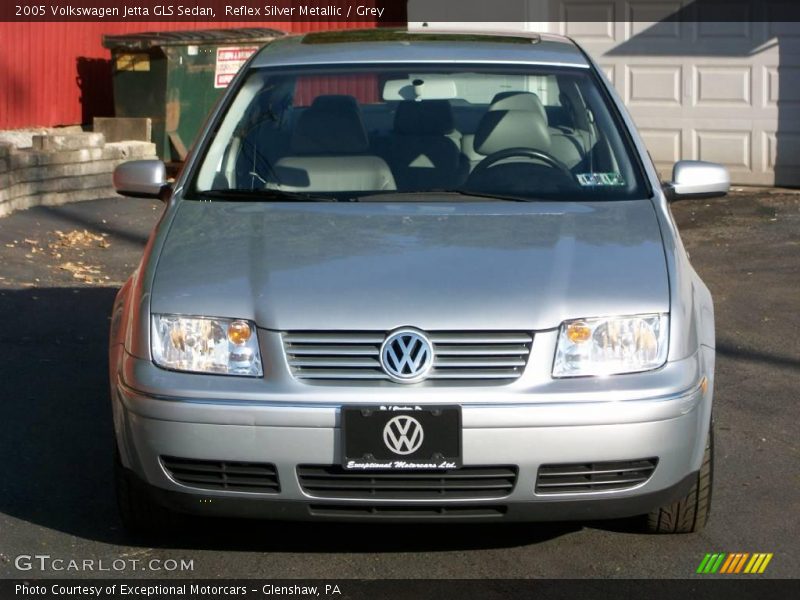 Reflex Silver Metallic / Grey 2005 Volkswagen Jetta GLS Sedan