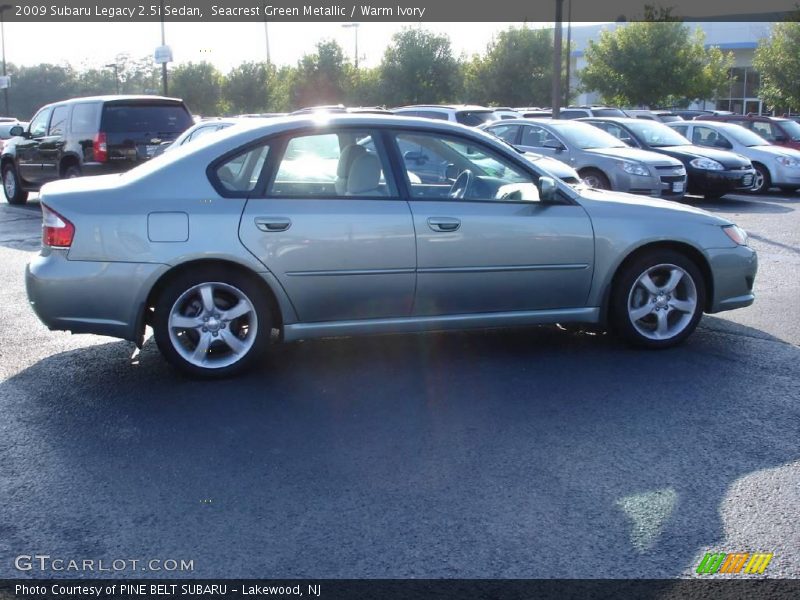 Seacrest Green Metallic / Warm Ivory 2009 Subaru Legacy 2.5i Sedan