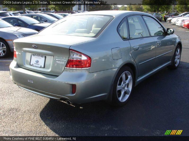 Seacrest Green Metallic / Warm Ivory 2009 Subaru Legacy 2.5i Sedan