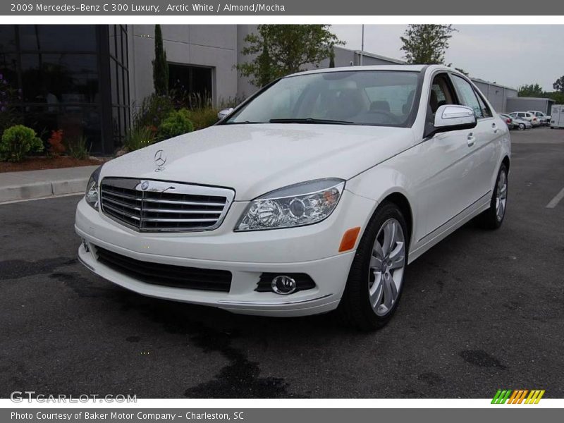 Arctic White / Almond/Mocha 2009 Mercedes-Benz C 300 Luxury