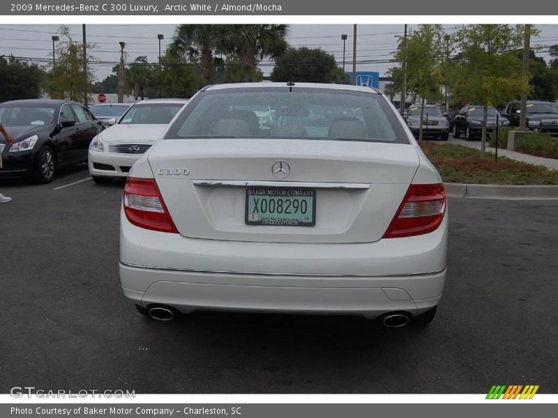Arctic White / Almond/Mocha 2009 Mercedes-Benz C 300 Luxury