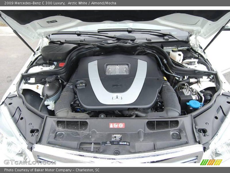 Arctic White / Almond/Mocha 2009 Mercedes-Benz C 300 Luxury