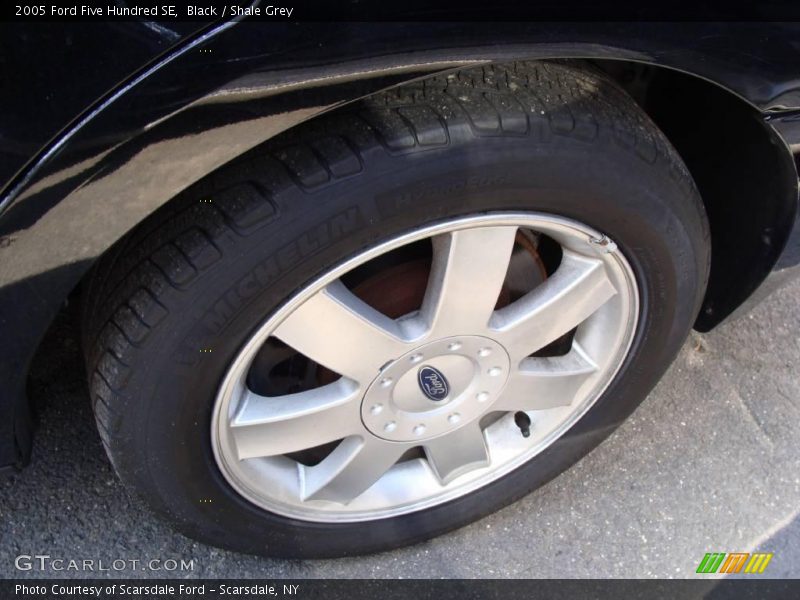 Black / Shale Grey 2005 Ford Five Hundred SE