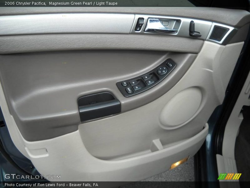 Magnesium Green Pearl / Light Taupe 2006 Chrysler Pacifica