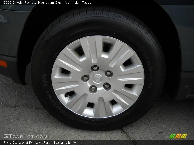 Magnesium Green Pearl / Light Taupe 2006 Chrysler Pacifica
