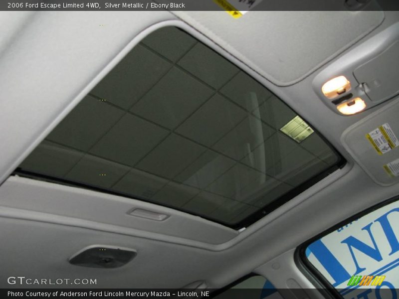Silver Metallic / Ebony Black 2006 Ford Escape Limited 4WD