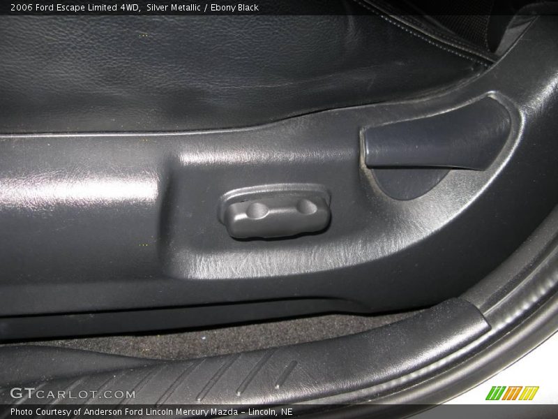 Silver Metallic / Ebony Black 2006 Ford Escape Limited 4WD
