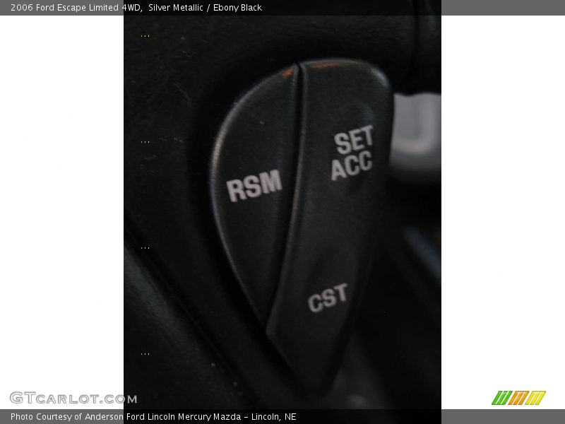 Silver Metallic / Ebony Black 2006 Ford Escape Limited 4WD
