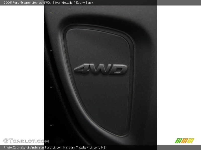 Silver Metallic / Ebony Black 2006 Ford Escape Limited 4WD