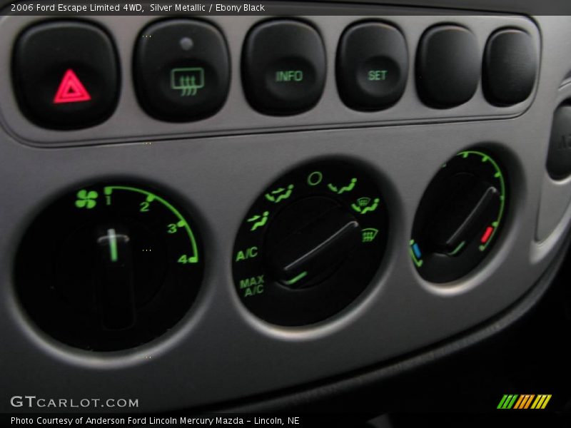 Silver Metallic / Ebony Black 2006 Ford Escape Limited 4WD