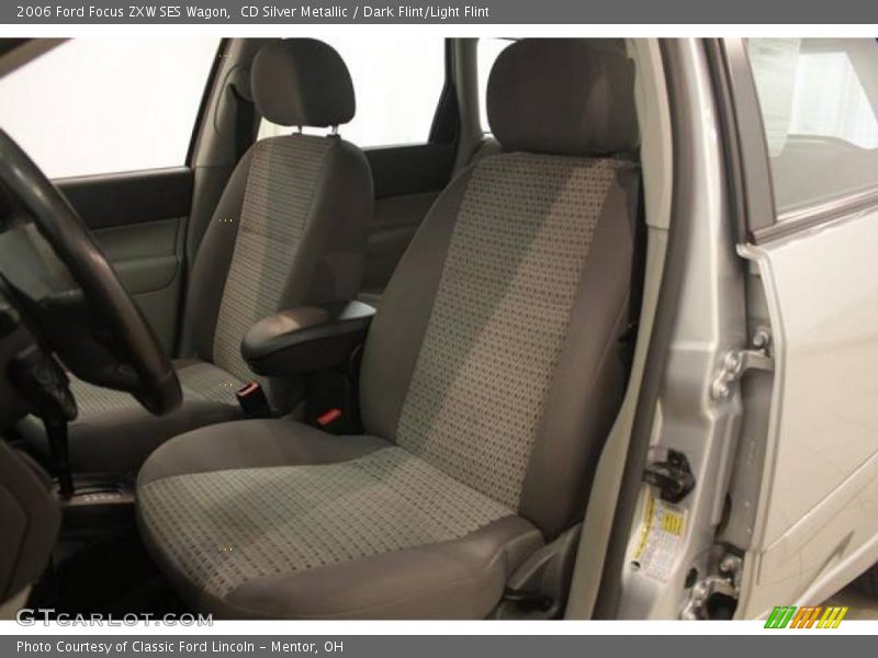 CD Silver Metallic / Dark Flint/Light Flint 2006 Ford Focus ZXW SES Wagon