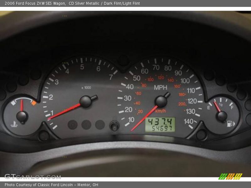 CD Silver Metallic / Dark Flint/Light Flint 2006 Ford Focus ZXW SES Wagon