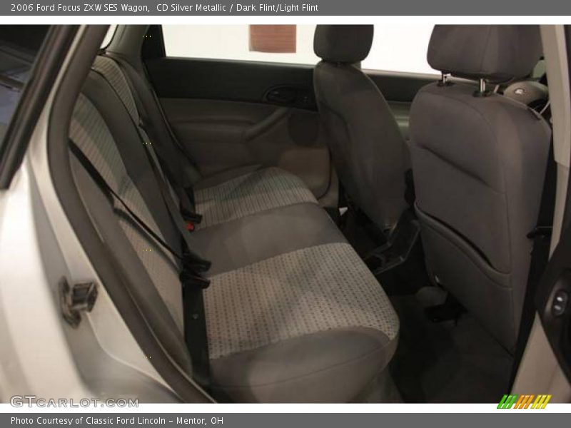 CD Silver Metallic / Dark Flint/Light Flint 2006 Ford Focus ZXW SES Wagon