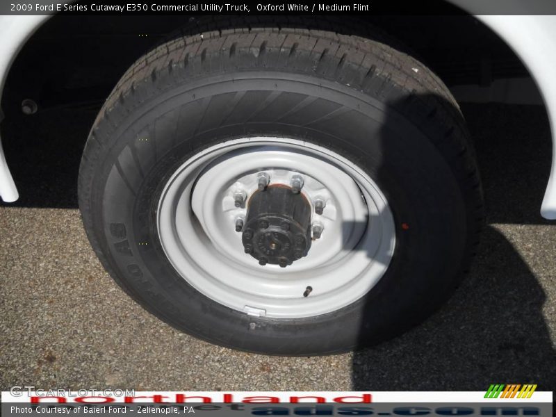 Oxford White / Medium Flint 2009 Ford E Series Cutaway E350 Commercial Utility Truck