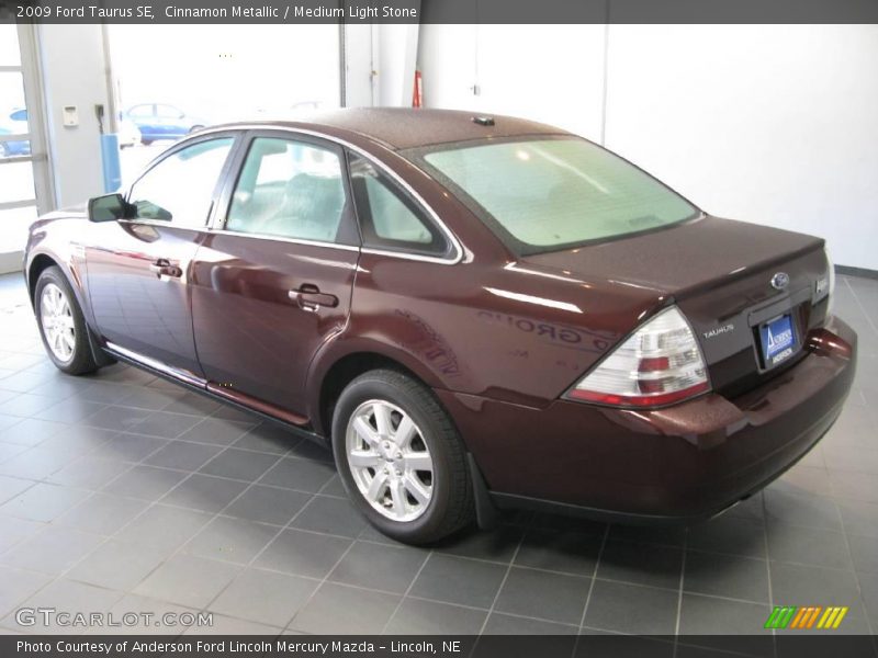 Cinnamon Metallic / Medium Light Stone 2009 Ford Taurus SE
