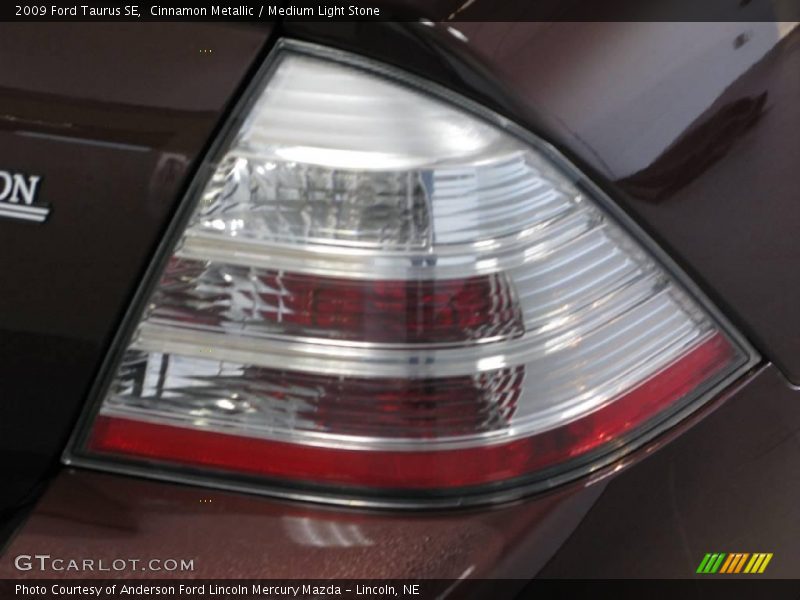 Cinnamon Metallic / Medium Light Stone 2009 Ford Taurus SE