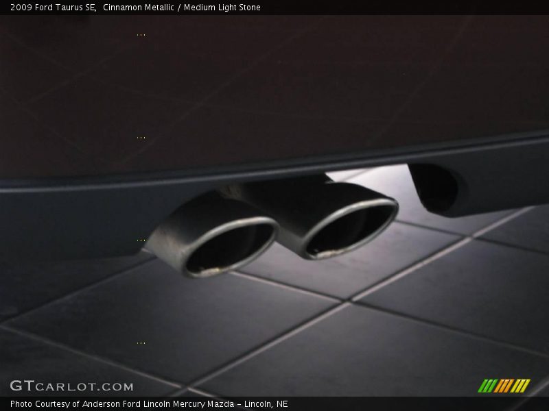 Cinnamon Metallic / Medium Light Stone 2009 Ford Taurus SE