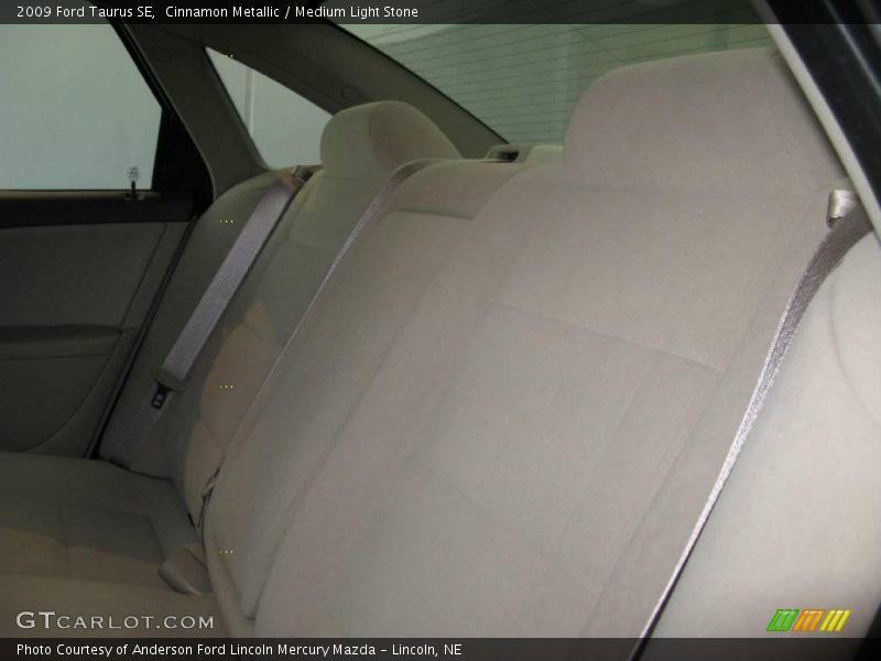 Cinnamon Metallic / Medium Light Stone 2009 Ford Taurus SE