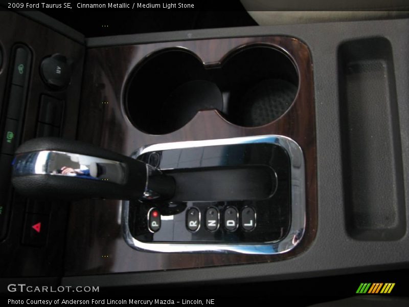 Cinnamon Metallic / Medium Light Stone 2009 Ford Taurus SE