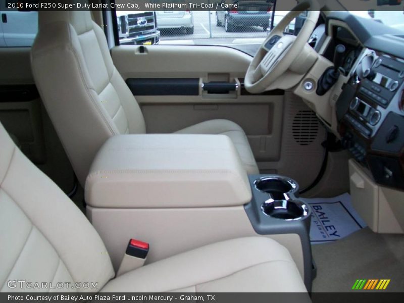 White Platinum Tri-Coat / Camel 2010 Ford F250 Super Duty Lariat Crew Cab