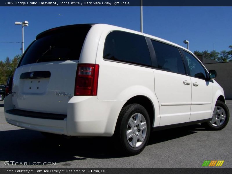 Stone White / Dark Slate Gray/Light Shale 2009 Dodge Grand Caravan SE