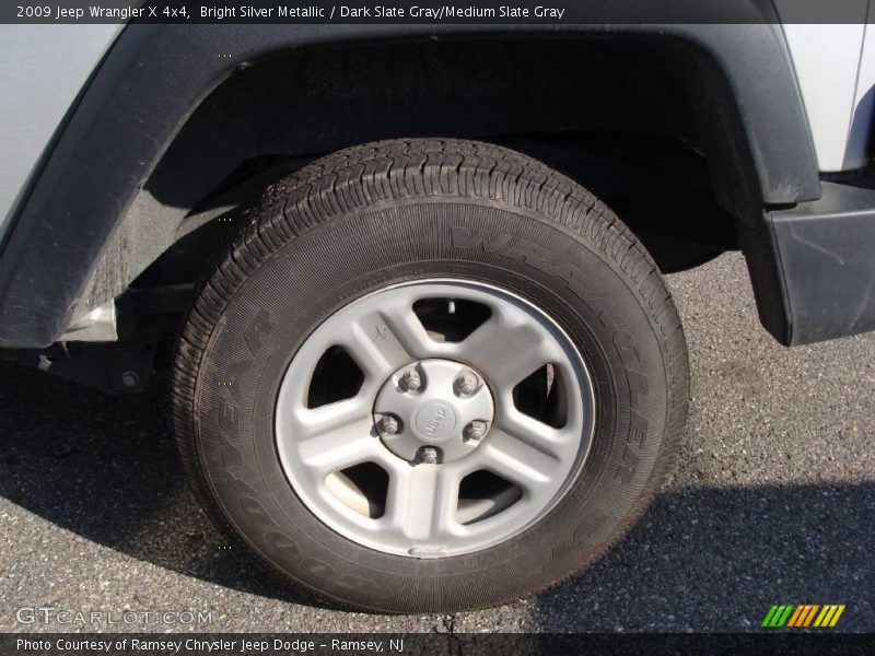 Bright Silver Metallic / Dark Slate Gray/Medium Slate Gray 2009 Jeep Wrangler X 4x4
