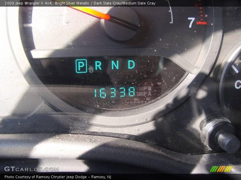 Bright Silver Metallic / Dark Slate Gray/Medium Slate Gray 2009 Jeep Wrangler X 4x4