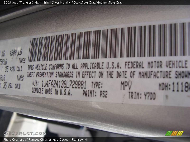 Bright Silver Metallic / Dark Slate Gray/Medium Slate Gray 2009 Jeep Wrangler X 4x4